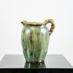 Céramique pichet émaillé vert et or, Louis Auguste Dage circa 1950.