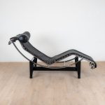 Chaise longue "LC4", Le Corbusier, Pierre Jeanneret, Charlotte Perriand, éditons Cassina