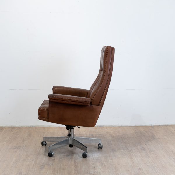 Fauteuil de Bureau Exécutif Pivotant DS 35 en Cuir édition De Sede, Suisse, 1970