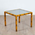 Table d'appoint en bois bambou, cannage et verre carré, 1970