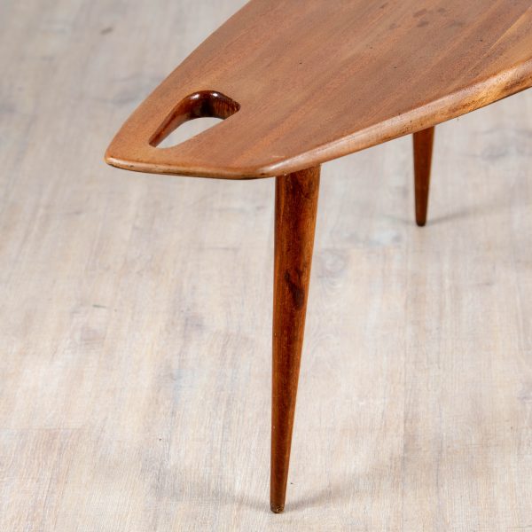 Table basse tripodes en Acajou de Pierre Cruège, 1953