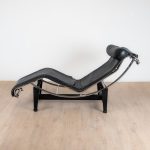Chaise longue "LC4", Le Corbusier, Pierre Jeanneret, Charlotte Perriand, éditons Cassina