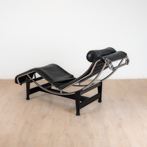 Chaise longue "LC4", Le Corbusier, Pierre Jeanneret, Charlotte Perriand, éditons Cassina